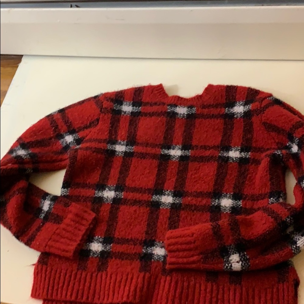 Sweater - Picture 2 of 3